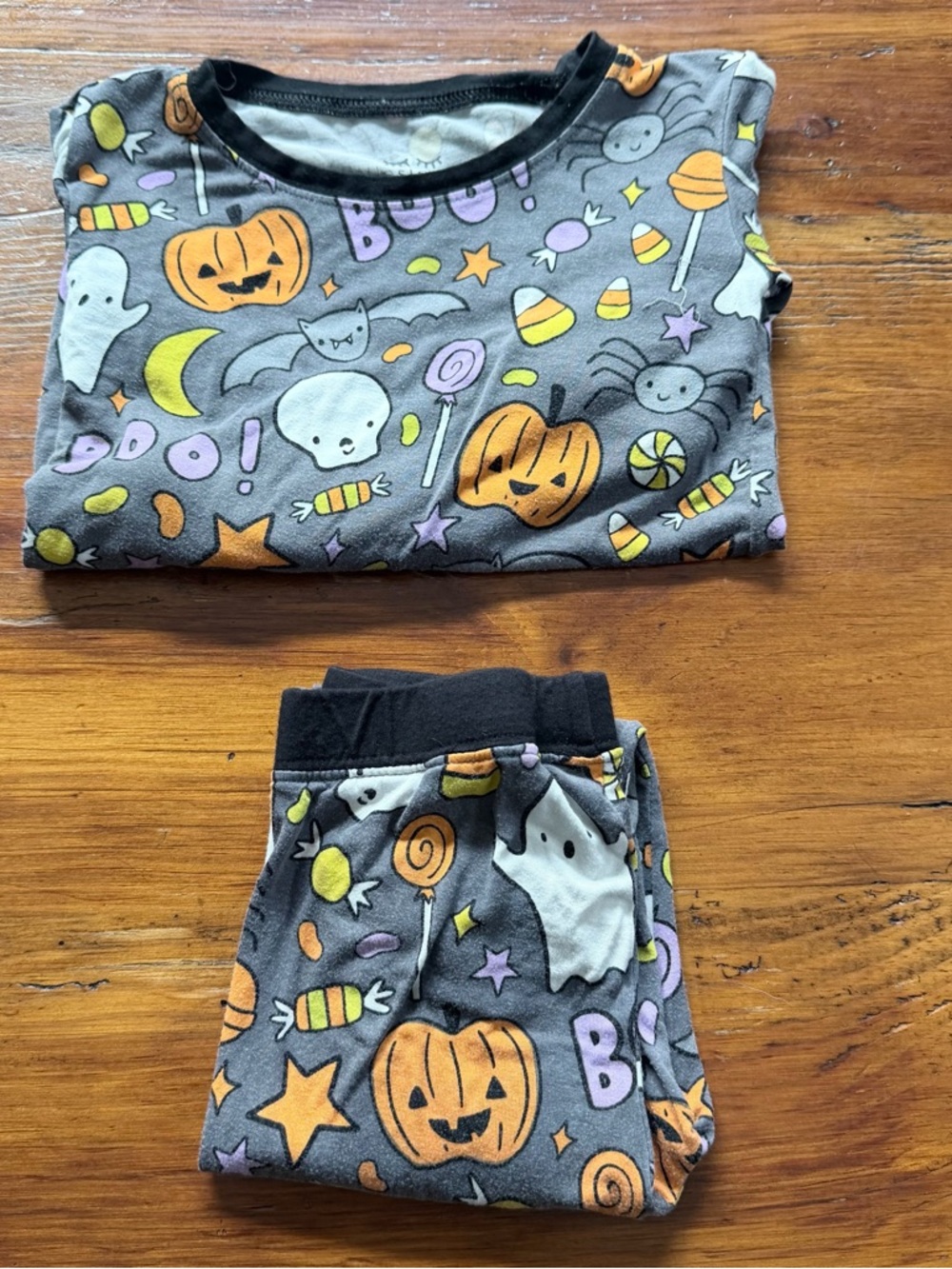 3t little Sleepies hey boo bamboo pajama set